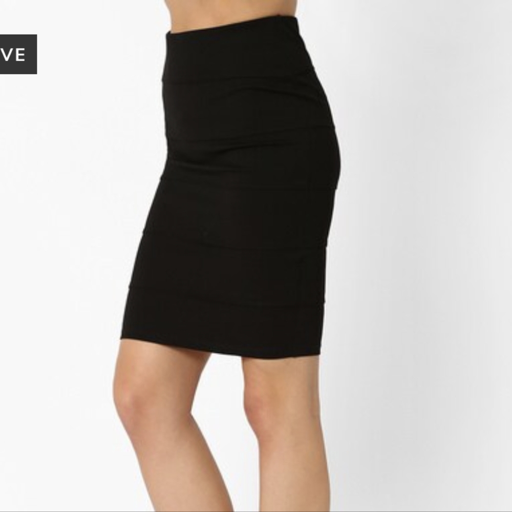 Black Ribbed Pencil Skirt